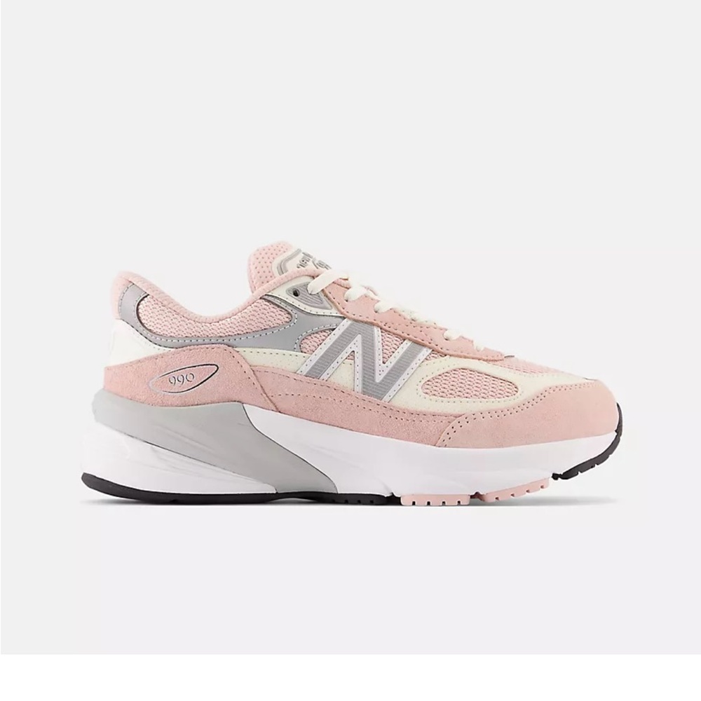New balance fuel cell 990v6 pink haze